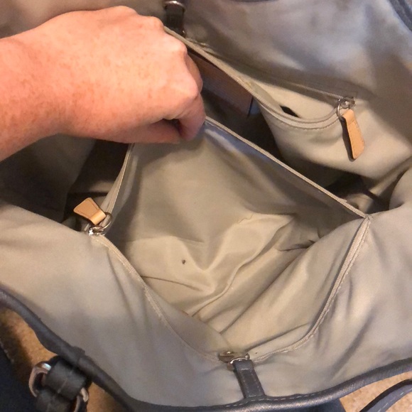 Coach Purse - Picture 4 of 4